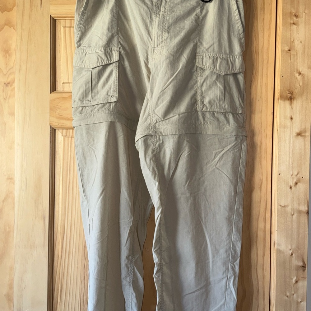 Columbia Men's Tan Cargo convertible PFG Large Pants
